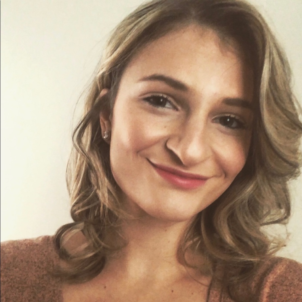 Meet your Posher, Julianna